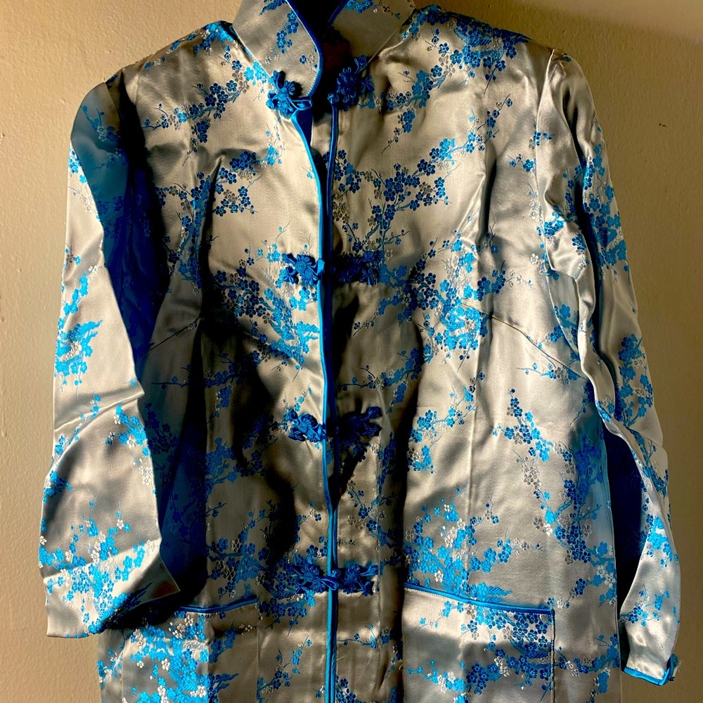 Women’s Asian Embroidered Dress